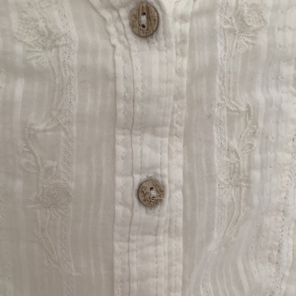 Natural Reflections White Embroidered Cap Sleeve Button Down Shirt S PRE-OWNED - Picture 6 of 10